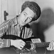 646px-Woody_Guthrie